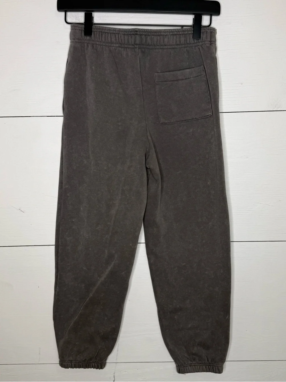 GAP • Kids VintageSoft Relaxed Joggers in Sharkfin Size Medium - Picture 7 of 7